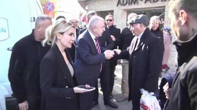 Ümit Özdağ Denizli'de 1 Liraya Domates Sattı, Polis Kamerasını Görünce Gülümsedi: Ooo Süleyman da Burada