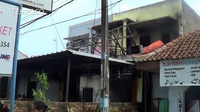 Ledakan Tabung Gas Hanguskan Dua Ruko