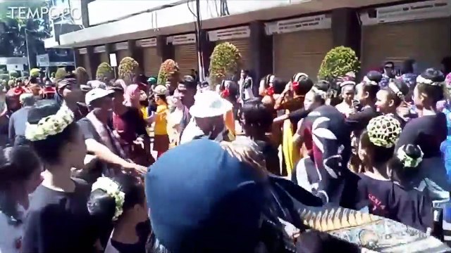 Hari Tari Dunia, Bandung Menari 12 Jam