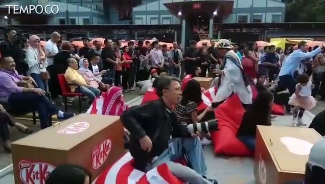 Bareng The Diplomats, Menlu Retno Marsudi Nyanyi Lagu Rafika Duri