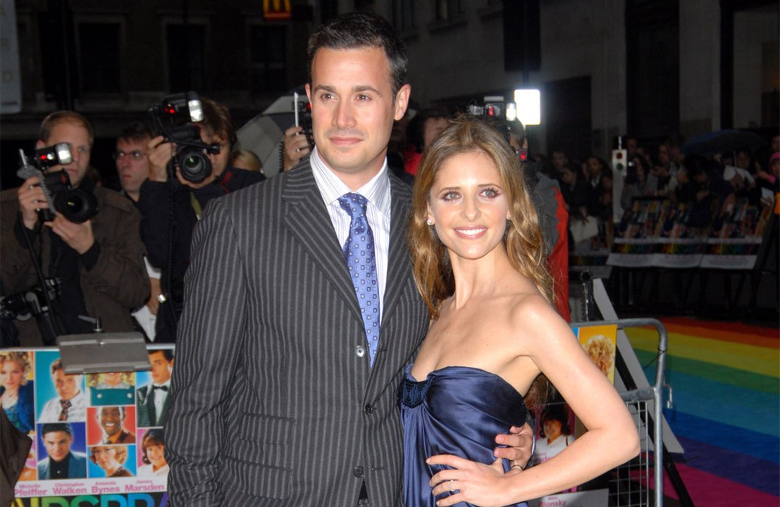 Freddie Prinze Jr, le mari de Sarah Michelle Gellar, n'a jamais vu "Buffy contre les vampires"