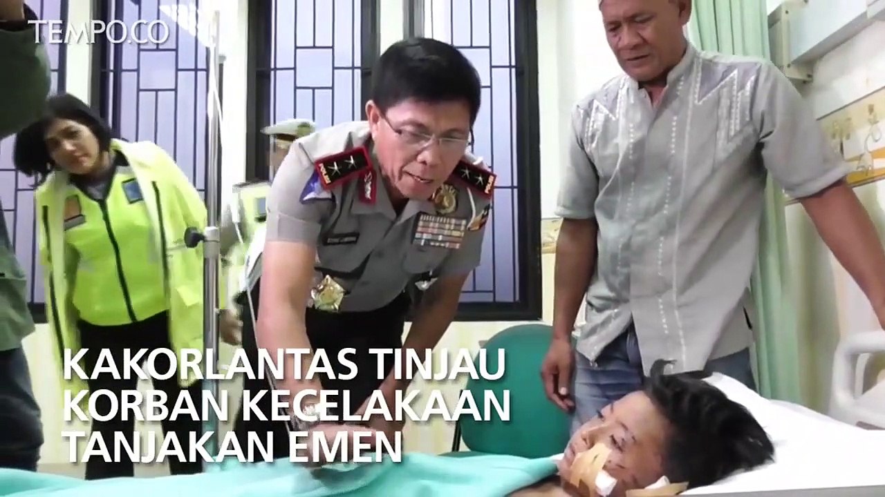 Kakorlantas Kunjungi Korban Kecelakaan Tanjakan Emen