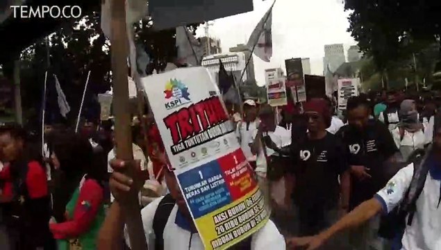 Ribuan Buruh Gelar Unjuk Rasa, Ini Tuntutannya