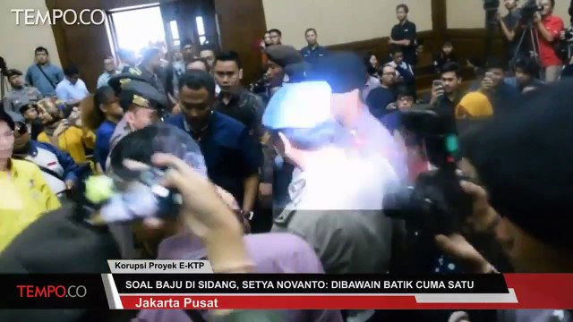 Baju di Sidang, Setya Novanto Dibawakan Batik Cuma Satu