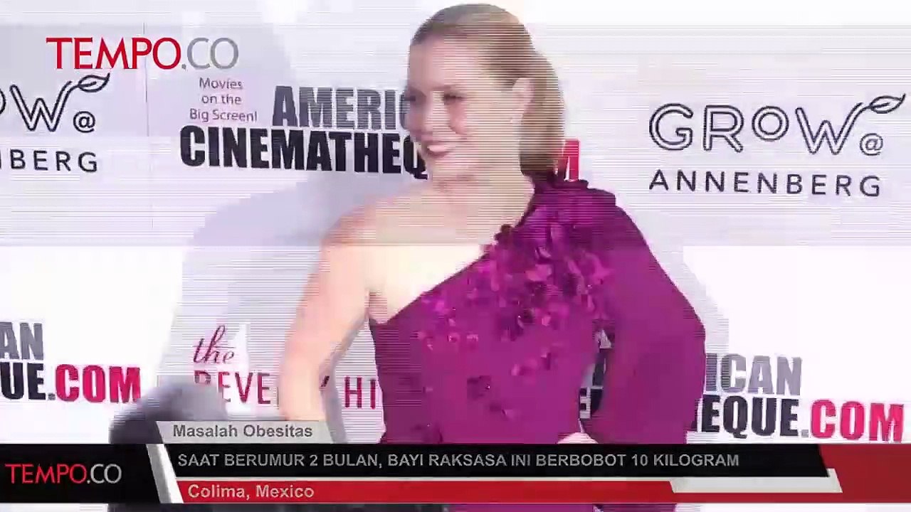 Amy Adams Raih Penghargaan America Cinematheque
