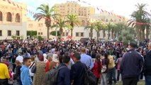 احتجاجات في مدينة صفاقس التونسية لمطالبة الحكومة بالتدخل الفوري لإنهاء أزمة النفايات