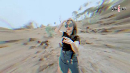 Syhiba_Saufa_-_Kopi_Dangdut_(Official_Music_Video)(1080p60)