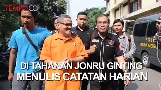 Di Tahanan Jonru Ginting Menulis Catatan Harian