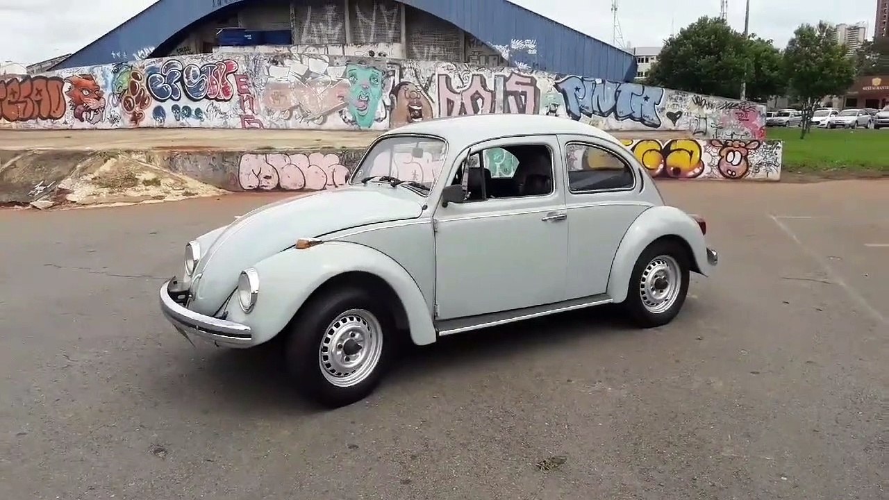 Fusca 1300L 81 placa preta