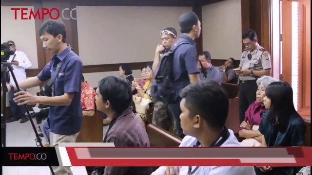 Mantan Anggota DPR Charles Jones Mesang Dituntut 5 Tahun Penjara dalam Kasus Suap P2KTrans