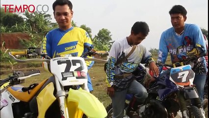Ngabuburit Bareng Komunitas Motor Trail di Semarang