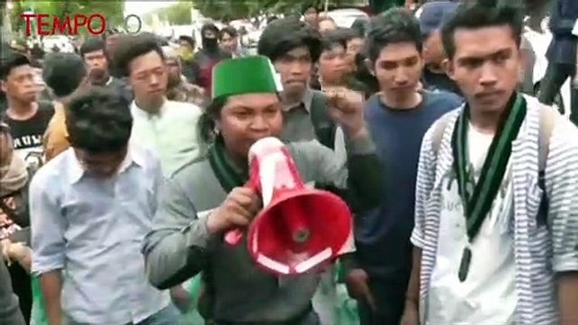 Mahasiswa HMI Tolak Kedatangan Presiden Jokowi ke Makassar