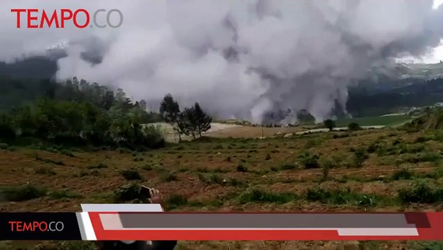 Begini Detik-detik Usai Kaawah Sileri Dieng Meletus Fraktik Setinggi 50 Meter
