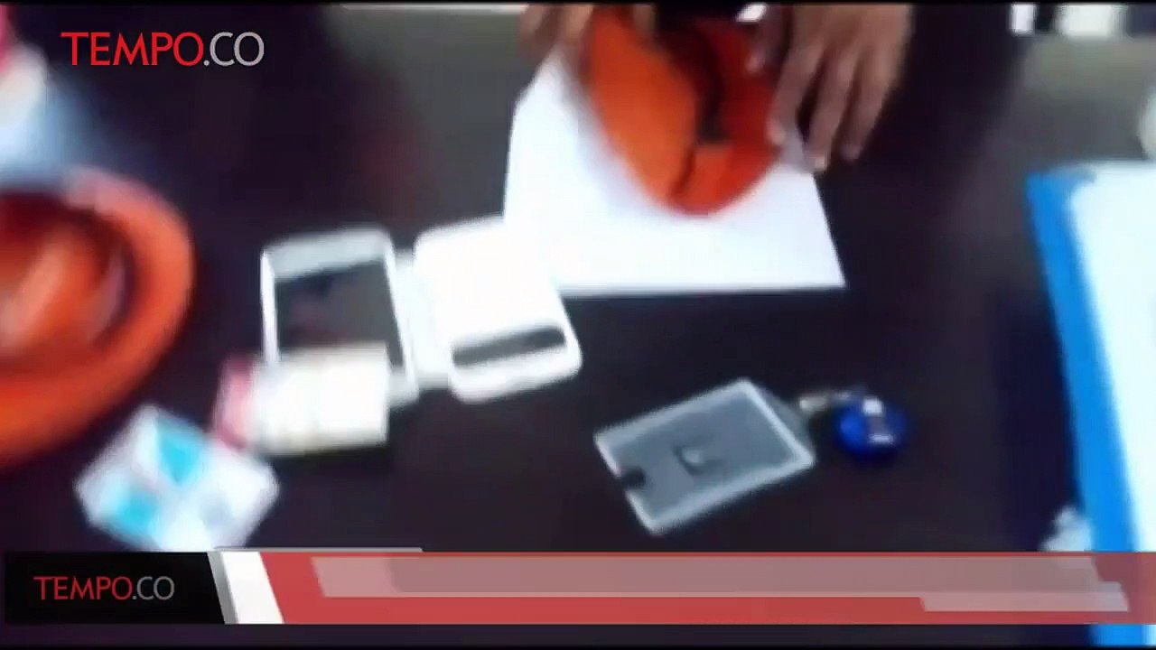 Polsuska Tangkap Calo Tiket Kereta Api di Stasiun Senen