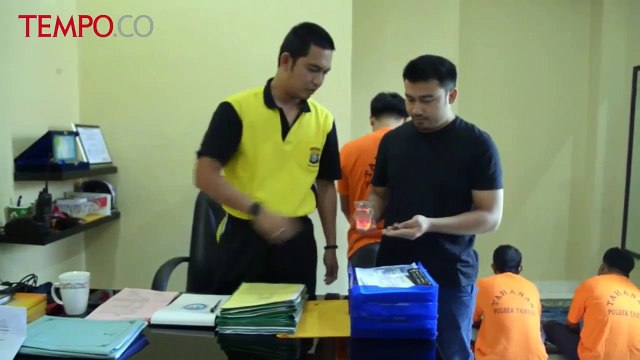 Tergiur Bisa Gandakan Rp 1 M, Pria Ini Jual Mobil untuk Beli Batu Merah Delima