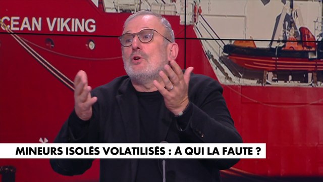 François Pupponi : «Dès lors que des migrants ont mis le pied sur le territoire national, ils ont 99% de chance d'y rester»