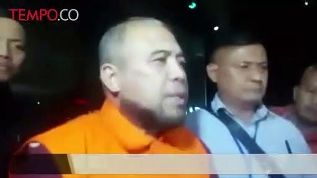 Berita Terkini: Sidang Kasus Suap, Patrialis Akbar Bantah Terima Duit