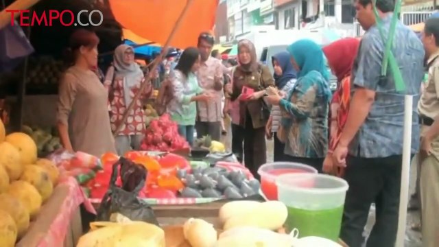 Antisipasi Takjil Berformalin, Dinas Kesehatan Makassar Gelar Inspeksi Mendadak di Sejumlah Pasar