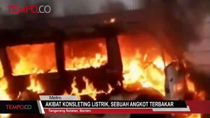 Akibat Konsleting Listrik, Sebuah Angkot Terbakar