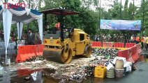 Ribuan Botol Miras Dimusnahkan Pemkot Tangerang
