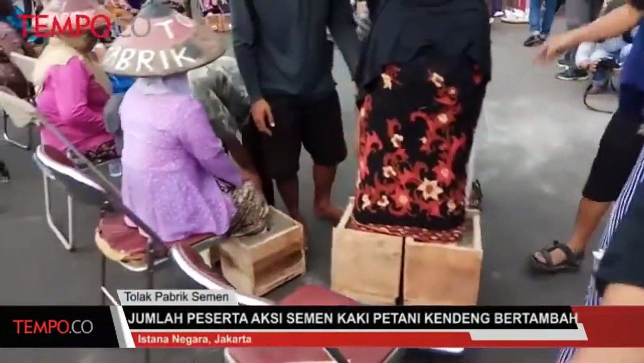 Jumlah Peserta Aksi Semen Kaki Petani Kendeng Bertambah