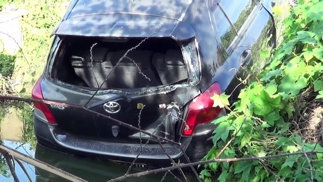 Minibus Karyawati Bank Ditabrak Kereta, Begini Akhirnya
