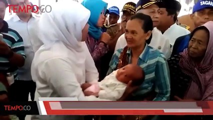 Menteri Sosial Tinjau Pengungsi Banjir Cipinang Melayu