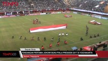 Tendangan Pertama Joko Widodo Resmi Buka Piala Presiden 2017 Di Yogyakarta