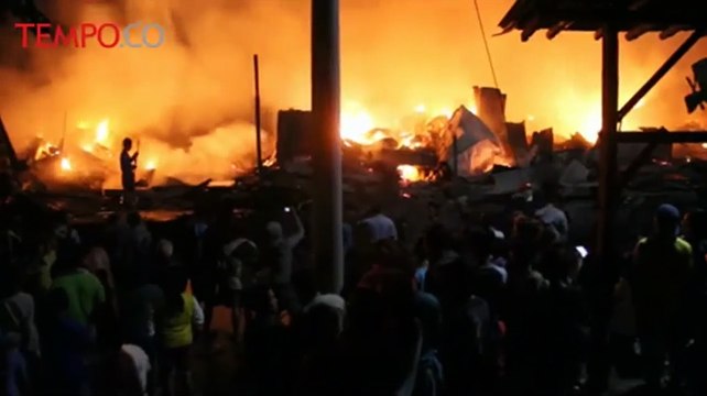 Pasar Waru Semarang Ludes Dilalap si Jago Merah
