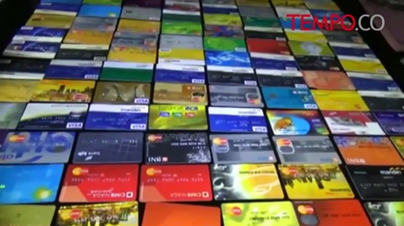 Polisi Bekuk Pelaku Penipuan dan Pembobol ATM Ratusan Juta