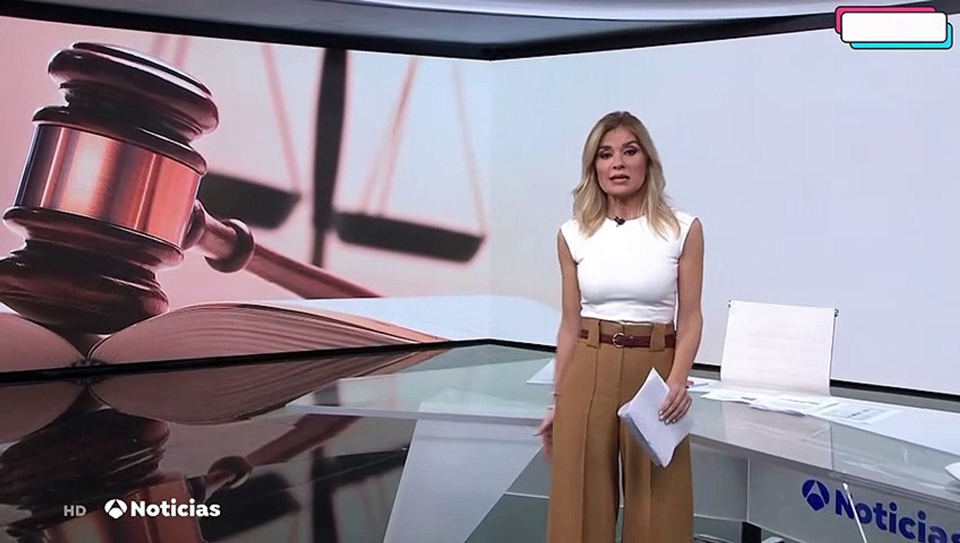 SANDRA GOLPE, 17.11.22
