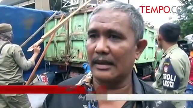 Gunakan Fasilitas Umum Berjualan, Pedagang Liar Ditertibkan Satpol PP