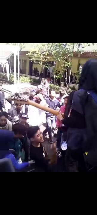 Young VOB!!!  " AROUND THE WORLD" cover RHCP live perform