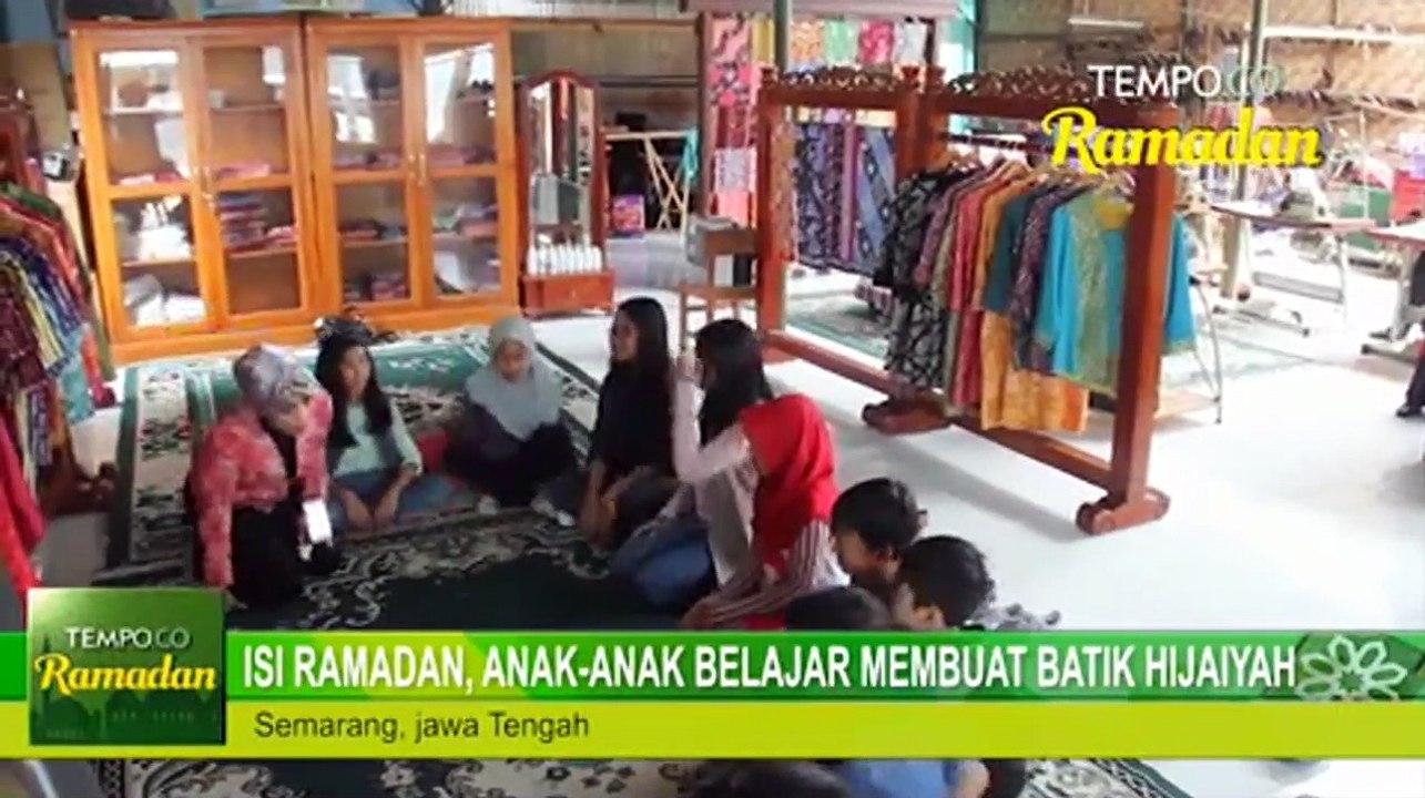 Isi Ramadan, Anak-Anak Belajar Membuat Batik Hijaiyah