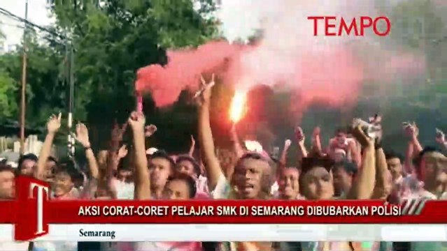 Aksi Corat-Coret Siswa SMK Semarang Dibubarkan Polisi