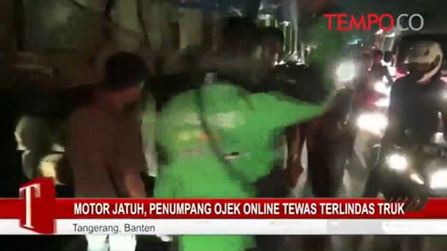 Motor Jatuh, Penumpang Ojek Online Tewas Terlindas Truk