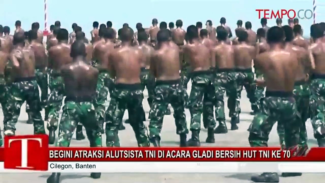 Begini Atraksi Alutsista TNI di Acara HUT TNI k...