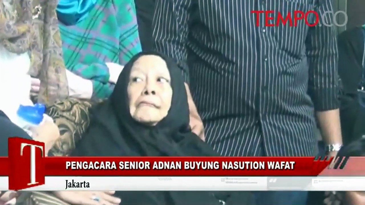 Pengacara Senior Adnan Buyung Nasution Wafat