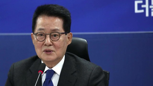 [뉴스라이브] 박지원 폭탄 발언... 귀신에 씌어서 '안철수 신당' 갔었다 / YTN