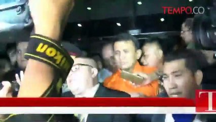 Gubernur Sumut dan Istrinya Resmi Ditahan KPK