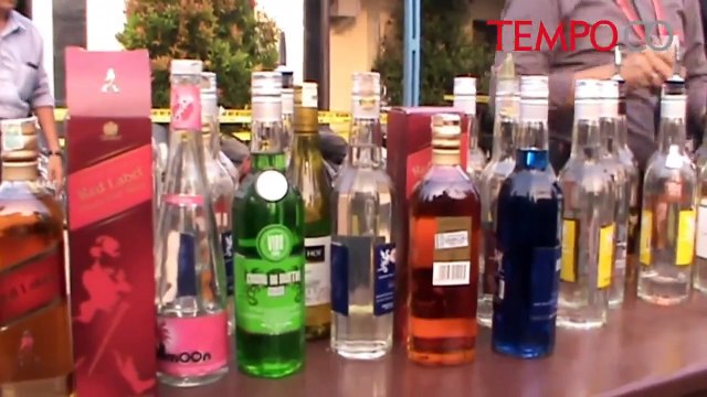 Ribuan-Botol-Miras-Impor-Disita-Polisi.flv