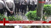 Fredrich-Yunadi-KPK-Sudah-Melakukan-Teror.flv