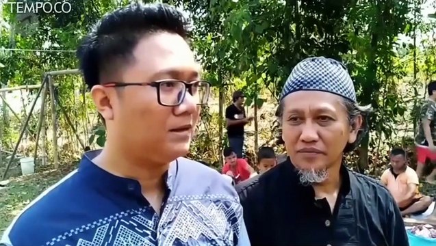 Ramah Lingkungan, Pembungkus Daging Kurban Gunakan Daun Jati
