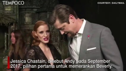 Jessica Chastain Berdansa dengan Sutradara It: Chapter 2
