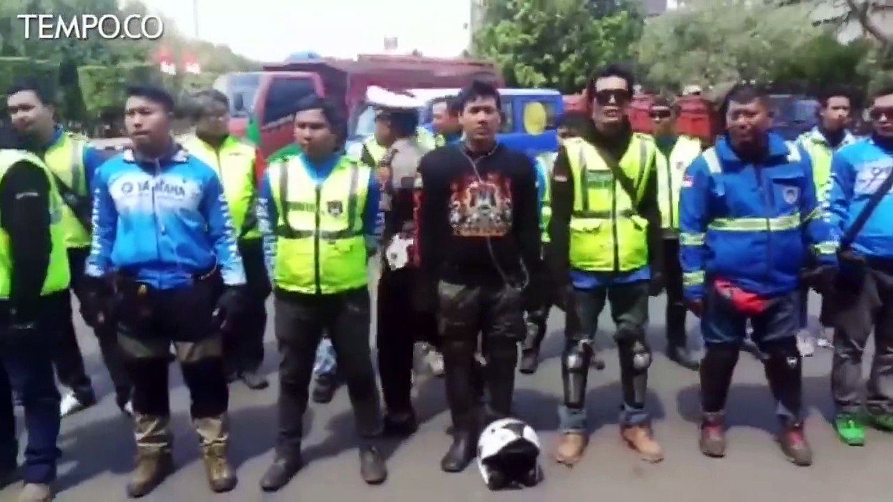 Hari Ke-2 Turing Kemerdekaan Tempo, Peserta Ganti Oli di Semarang