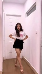 Cewek Cina dan Joget TikTok 🎶