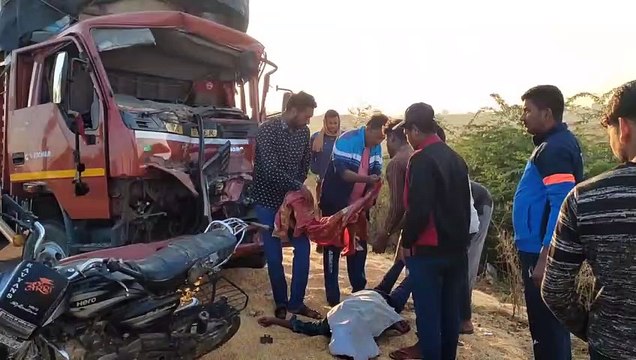 राष्ट्रीय राजमार्ग 27 पर ट्रक ने बाइक सवार को कुचला, मौके पर मौत
