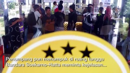 Garuda - Sriwijaya Air Tak Akur Lagi, Penumpang Terlantar