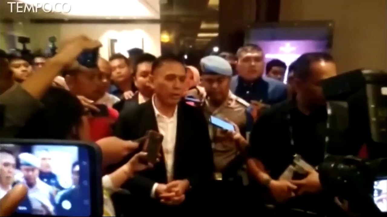 Iwan Bule Akan Buat Divisi Pembinaan Suporter Bola