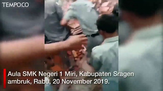 Aula Sekolah Ambruk di Sragen, Puluhan Siswa Tertimpa Reruntuhan
